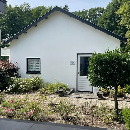 't Voorthuisje - De Romantische Getaway Voor Twee 4* Voorthuizen